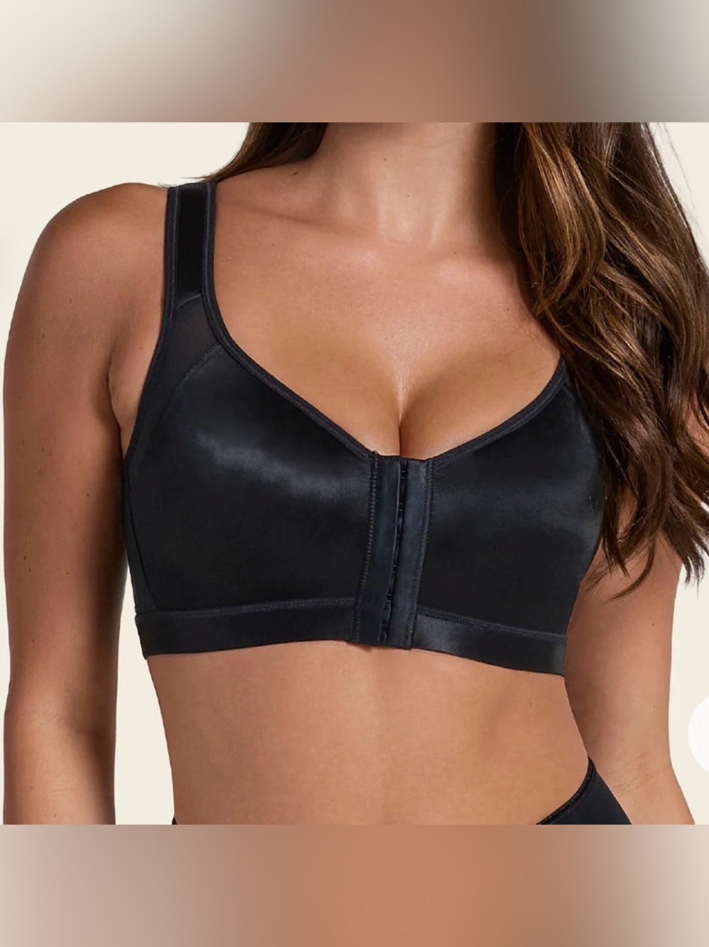 Leonisa Women's unlined wireless/Posture Corrector  Bra black 36C
